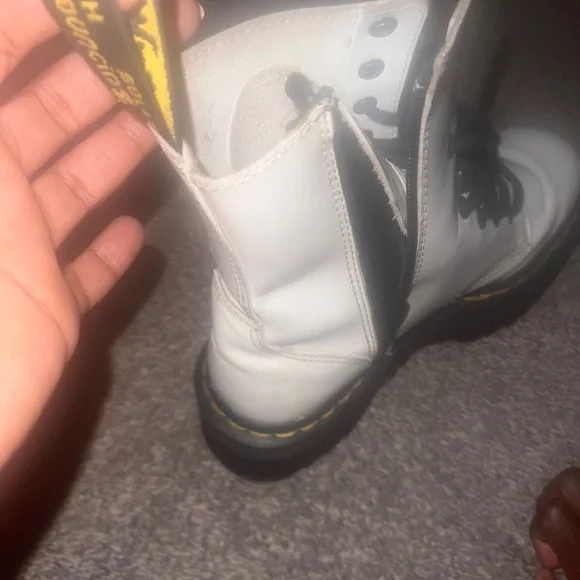 Dr. Marten - Picture 2 of 3